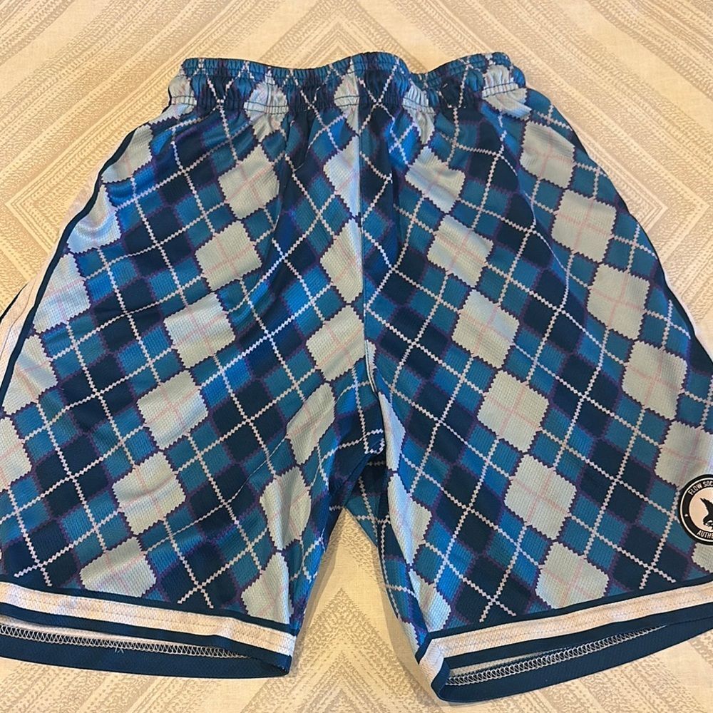 Flow Society Boys Blue Argyle Patterned Athletic Shorts - Size L